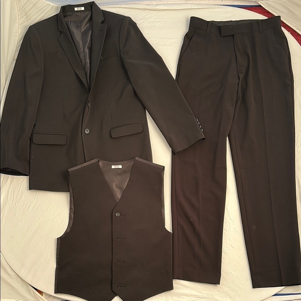 Calvin Klein black 3 piece suit separates suit